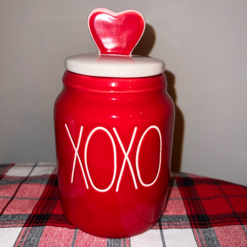 Rae Dunn xoxo baby canister. 🇺🇸 exclusive release